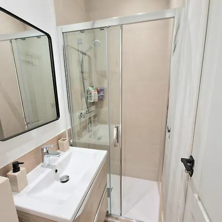 Casa Riviera - En Plein Coeur Du Vieil Antibes