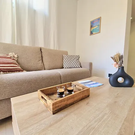 Casa Riviera - En Plein Coeur Du Vieil * Antibes