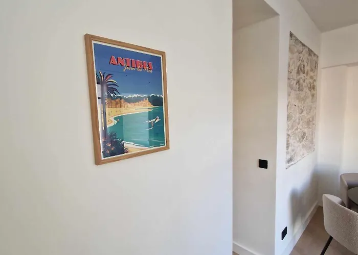 Casa Riviera - En Plein Coeur Du Vieil Antibes