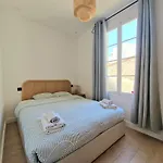 Casa Riviera - En Plein Coeur Du Vieil * Antibes